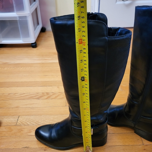 COUGAR boots Size 8 - Picture 8 of 11